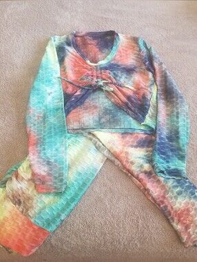Tie Dye Honeycomb Bubble Texture 2 Piece Workout Set Size L/XL By XJBoost